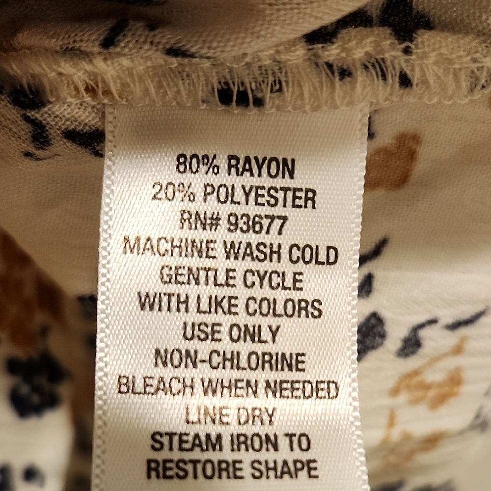Liz Claiborne Floral Blouse – M/XL – Cream Navy Mustard (NWT) - Picture 4 of 7